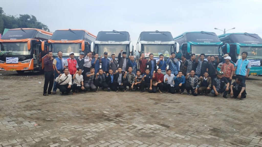 sewa bus pariwisata jogja murah