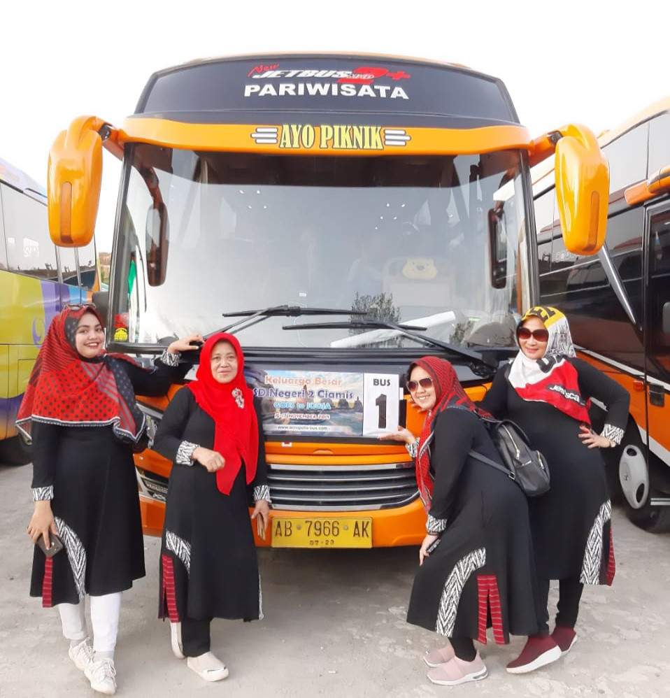 sewa bus pariwisata jogja murah