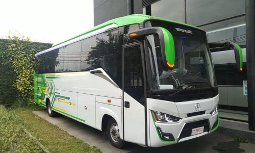 Sewa Bus Medium Long 40 Seats Jogja