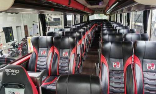 Bus Medium Long 40 Seats Jogja